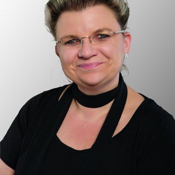 Kontaktbild Ivonne Rölert