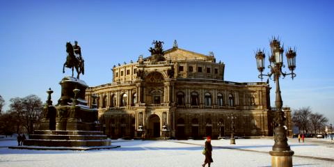 Titelbild für Silvester in Dresden - PKW Reise