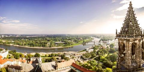 Titelbild für Magdeburg und das Wasserstraßenkreuz